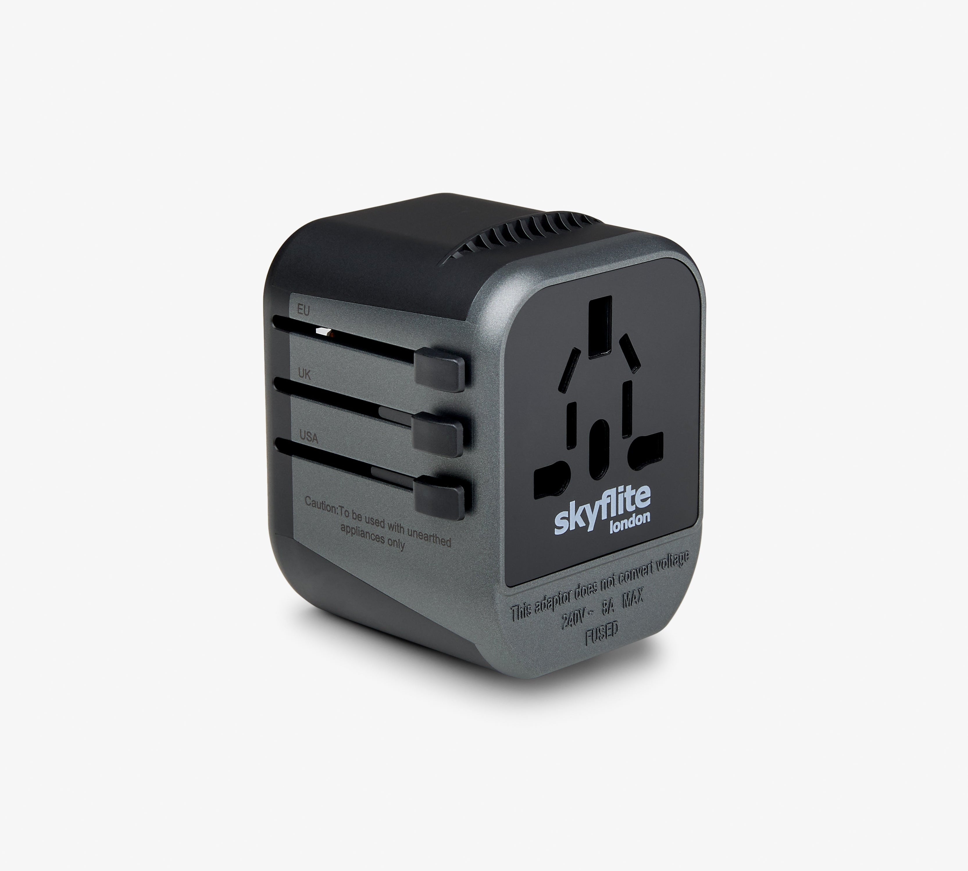 Universal Travel Adaptor Guide: What Do You Need for Travelling Abroad?