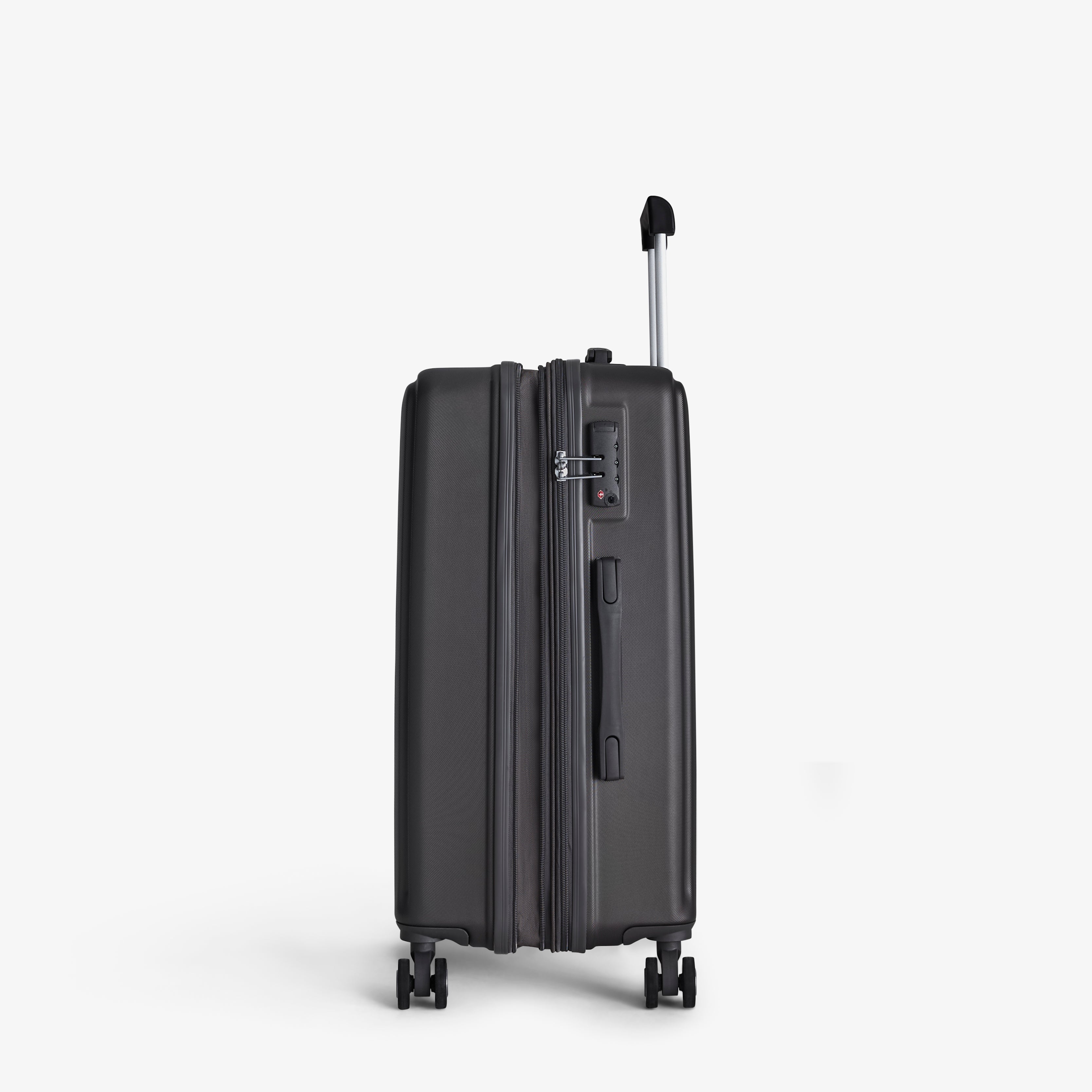 SKYFLITE Dolomite 66cm Trolley Case