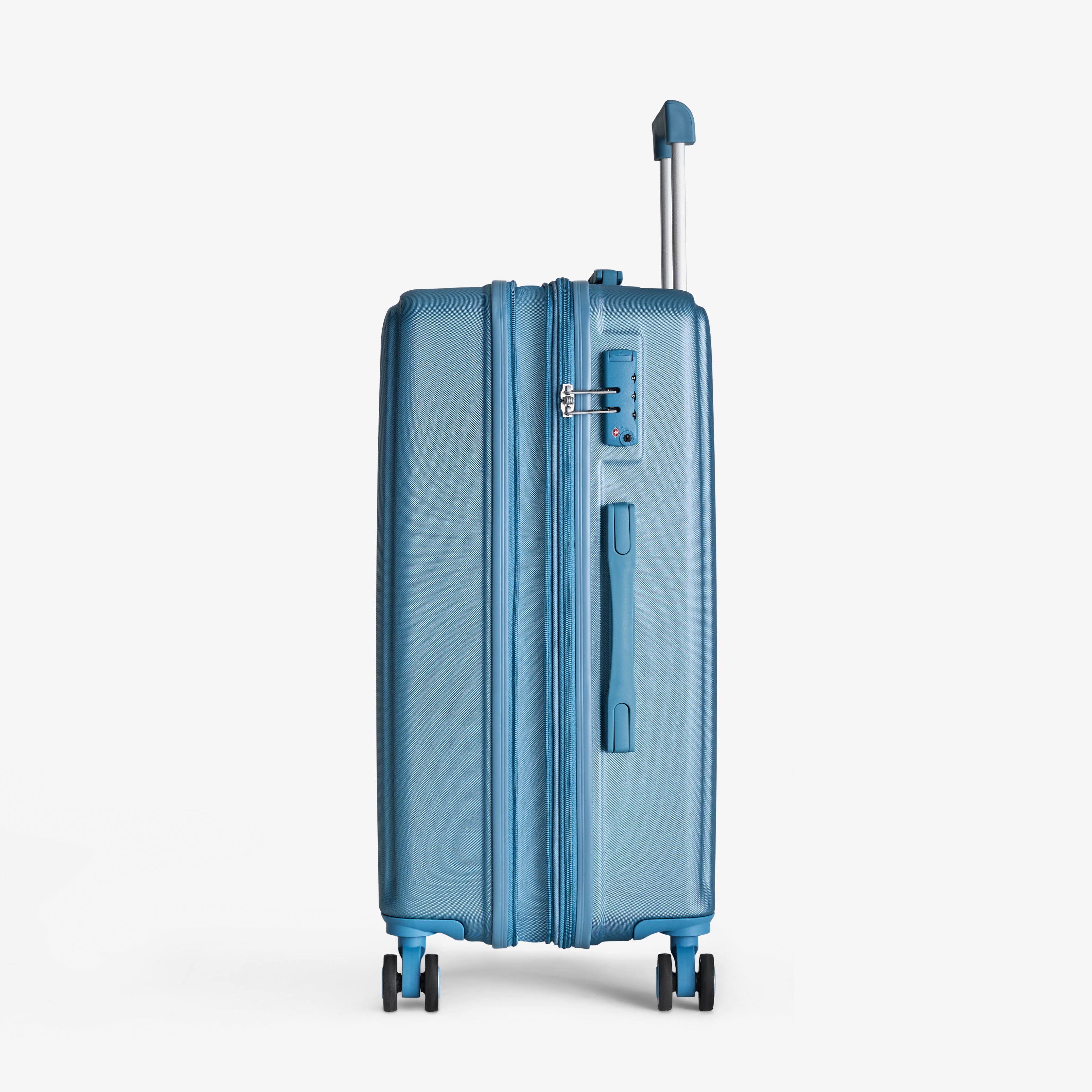 SKYFLITE Dolomite 66cm Trolley Case