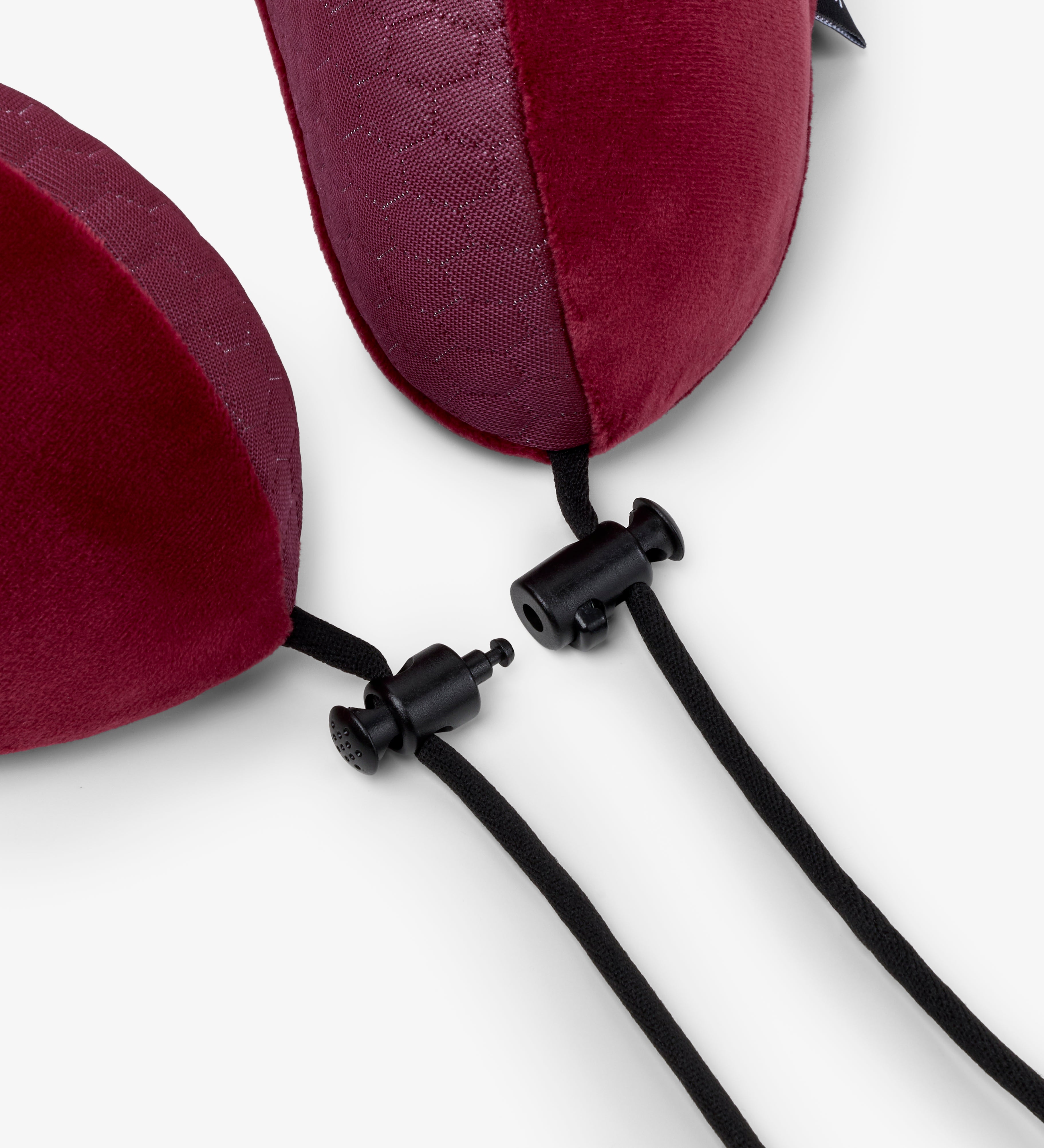 40-SKYLITE-Cherry-Travel-Pillow-460-2.jpg