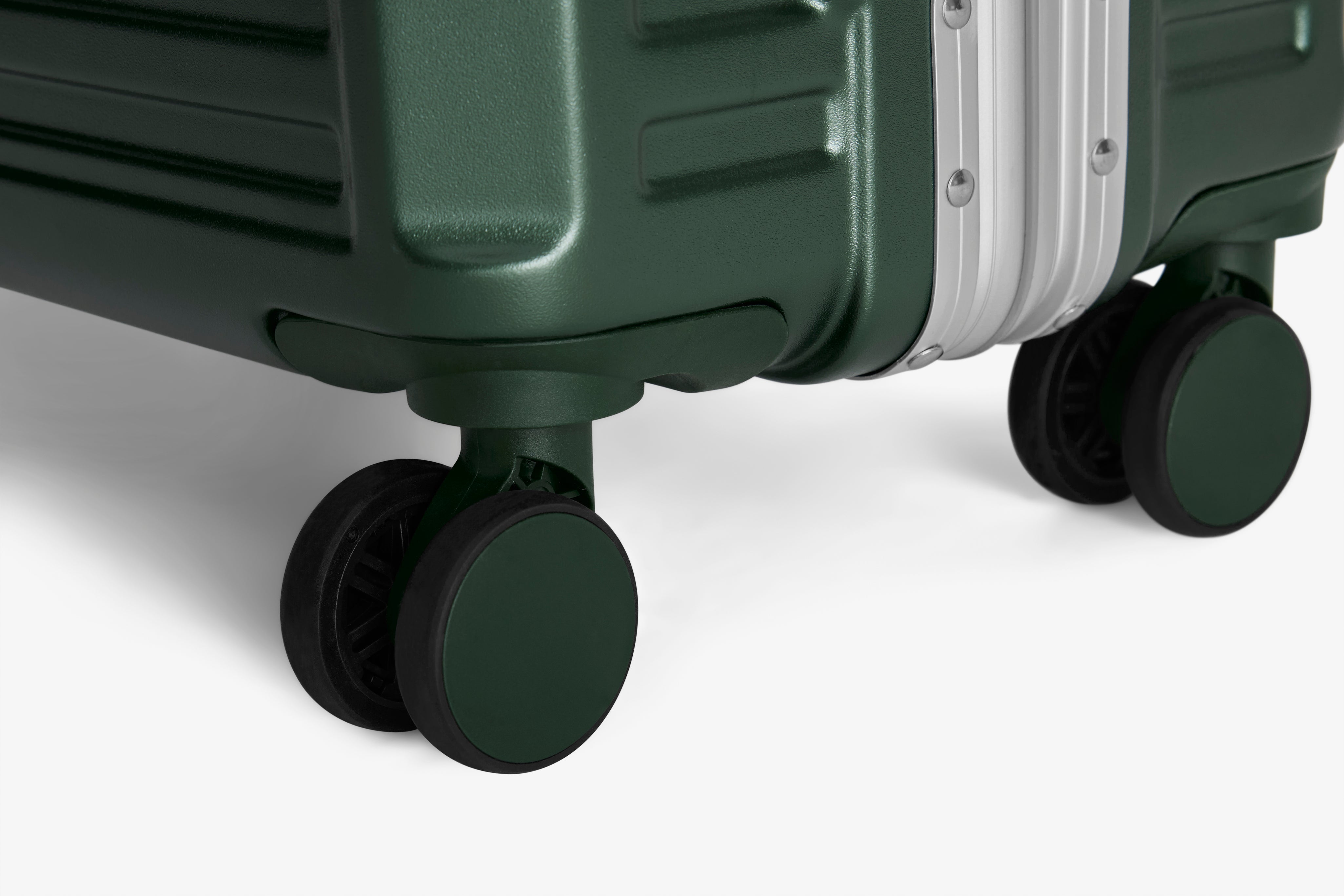 SKYFLITE ALUMEX 55CM CABIN TROLLEY CASE