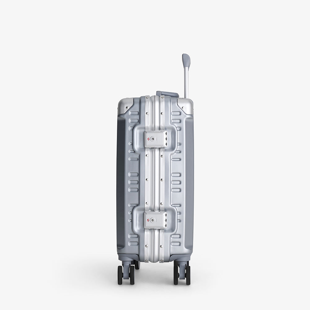 SKYFLITE ALUMEX 55CM CABIN TROLLEY CASE