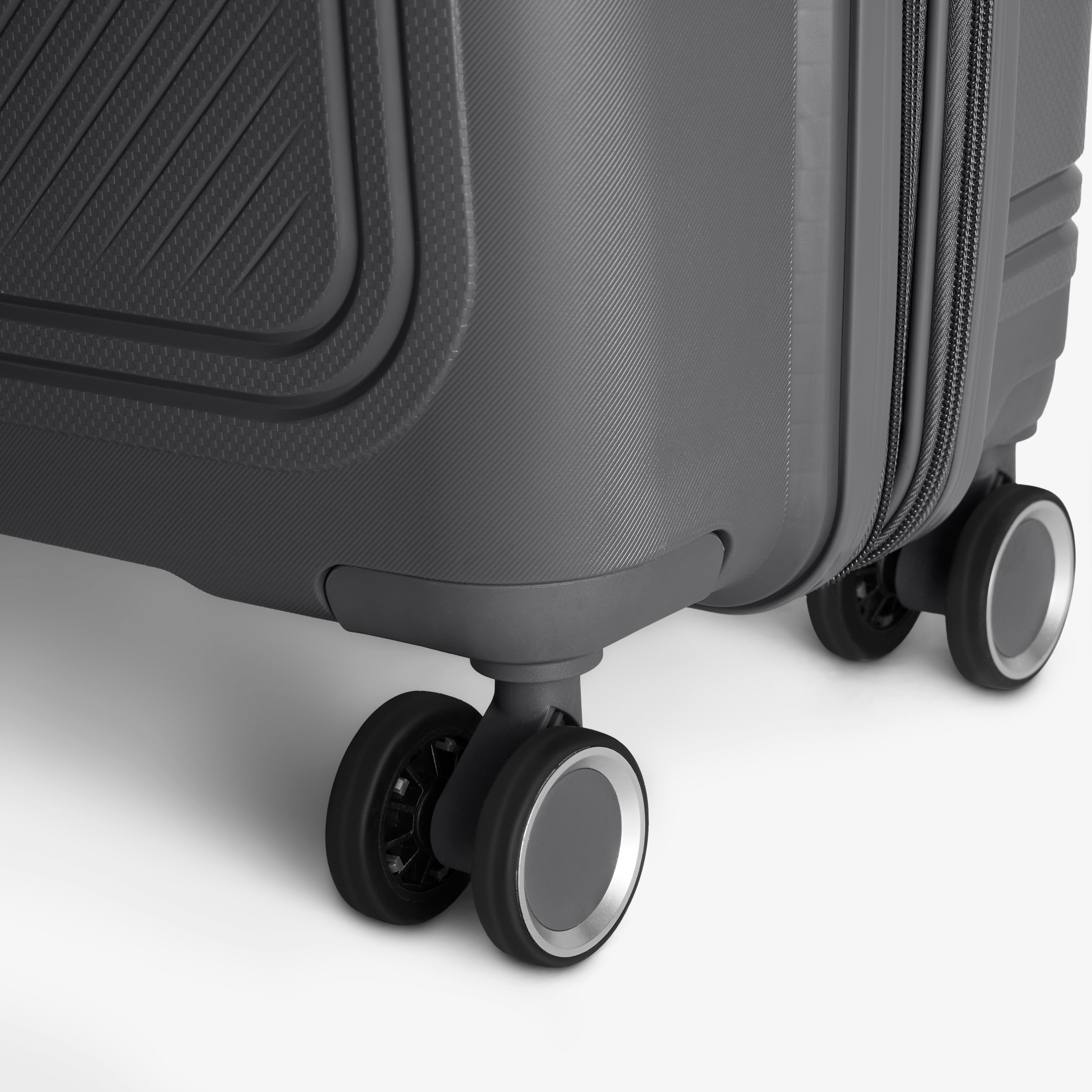 SKYFLITE Clarity 75cm Trolley Case