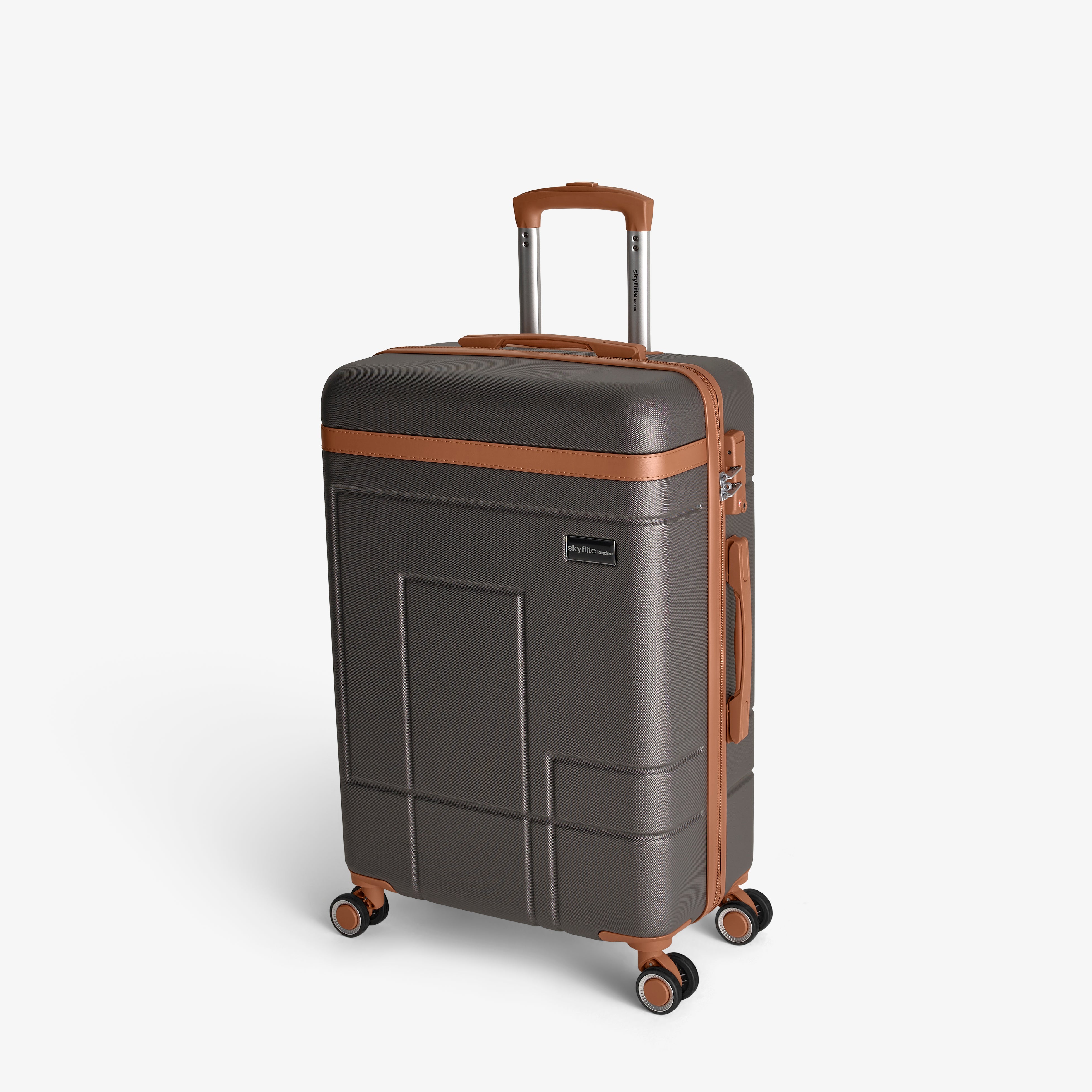 SKYFLITE Koncept 67cm Trolley Case