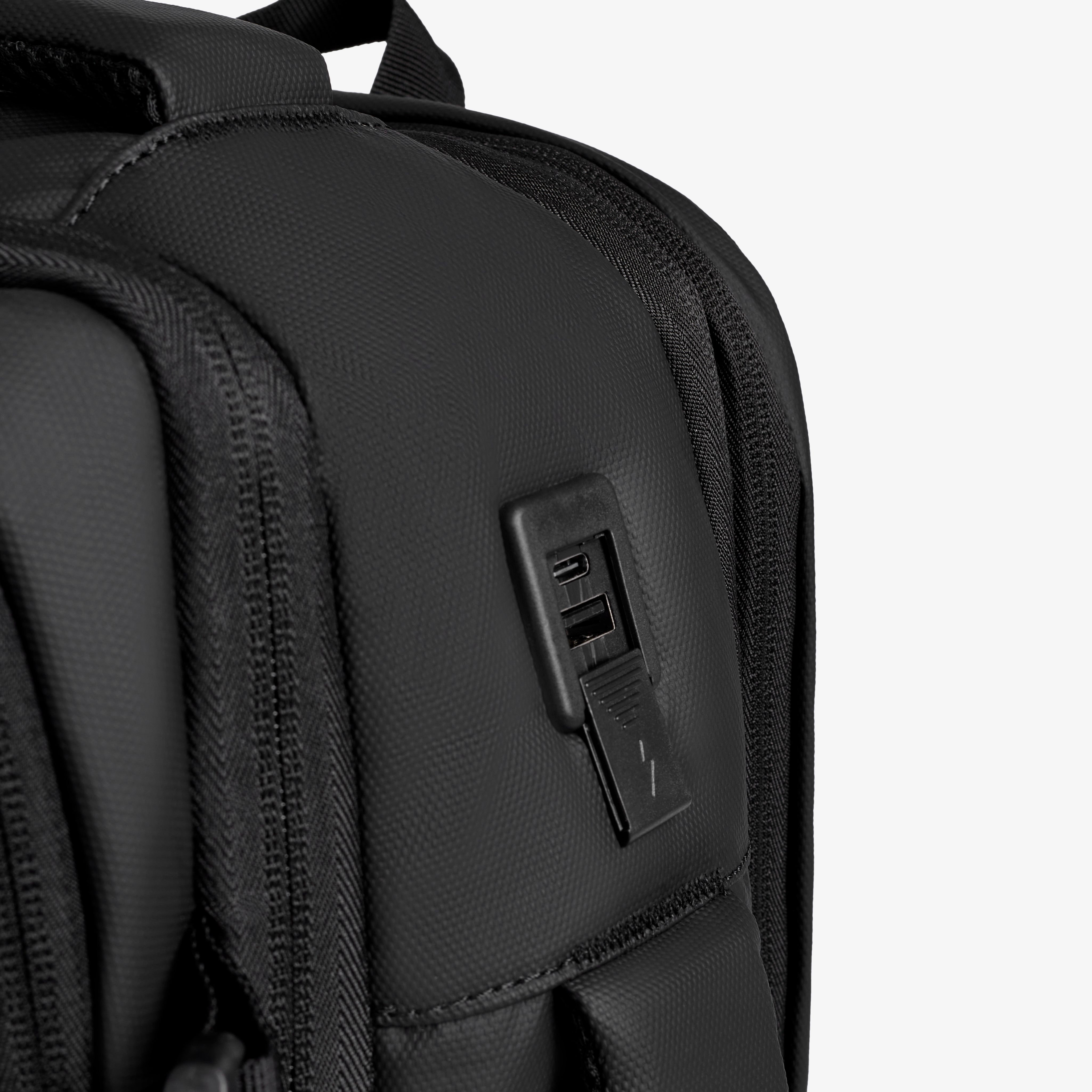 Skyflite Regent 40cm Underseat Backpack