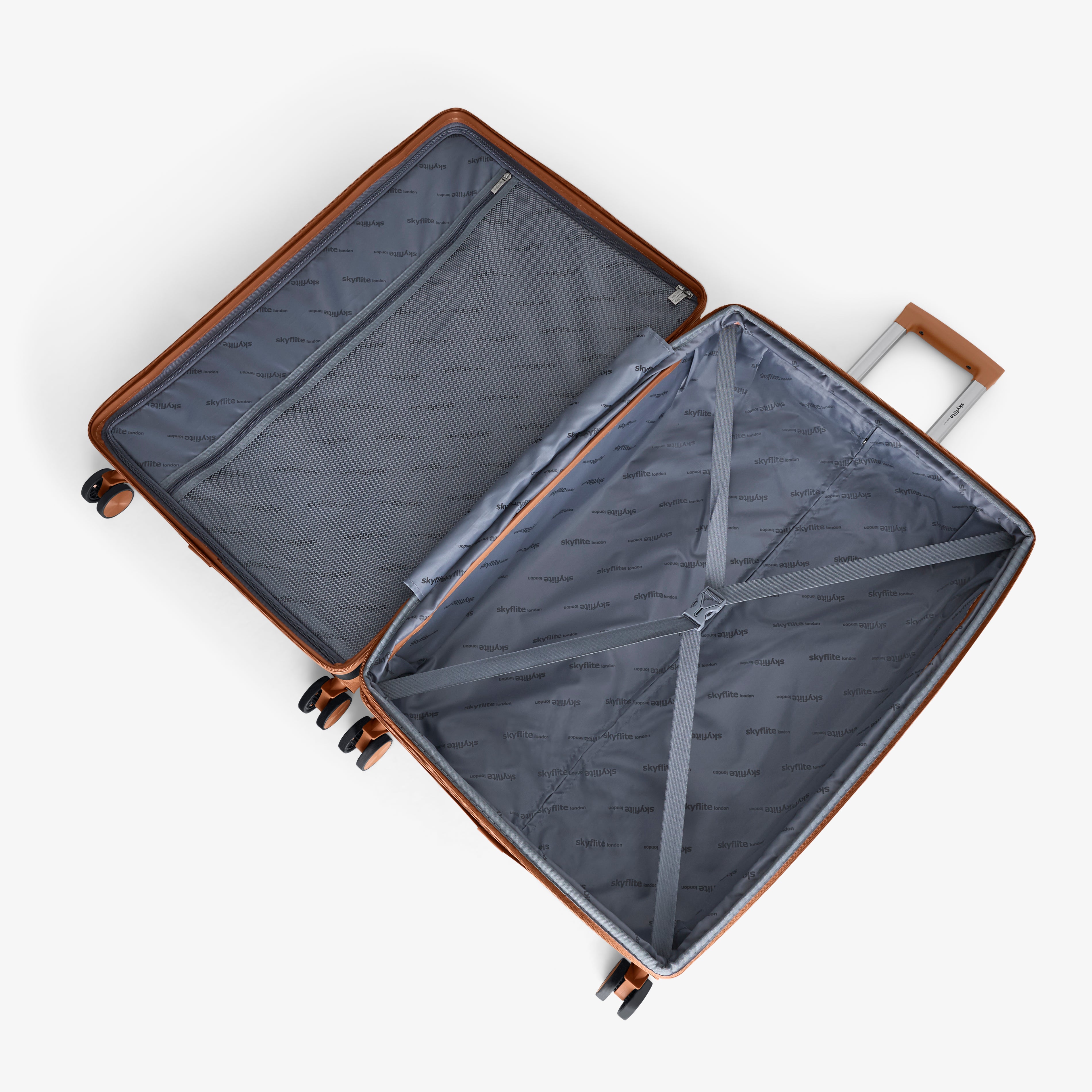 SKYFLITE Retro 77cm Trolley Case