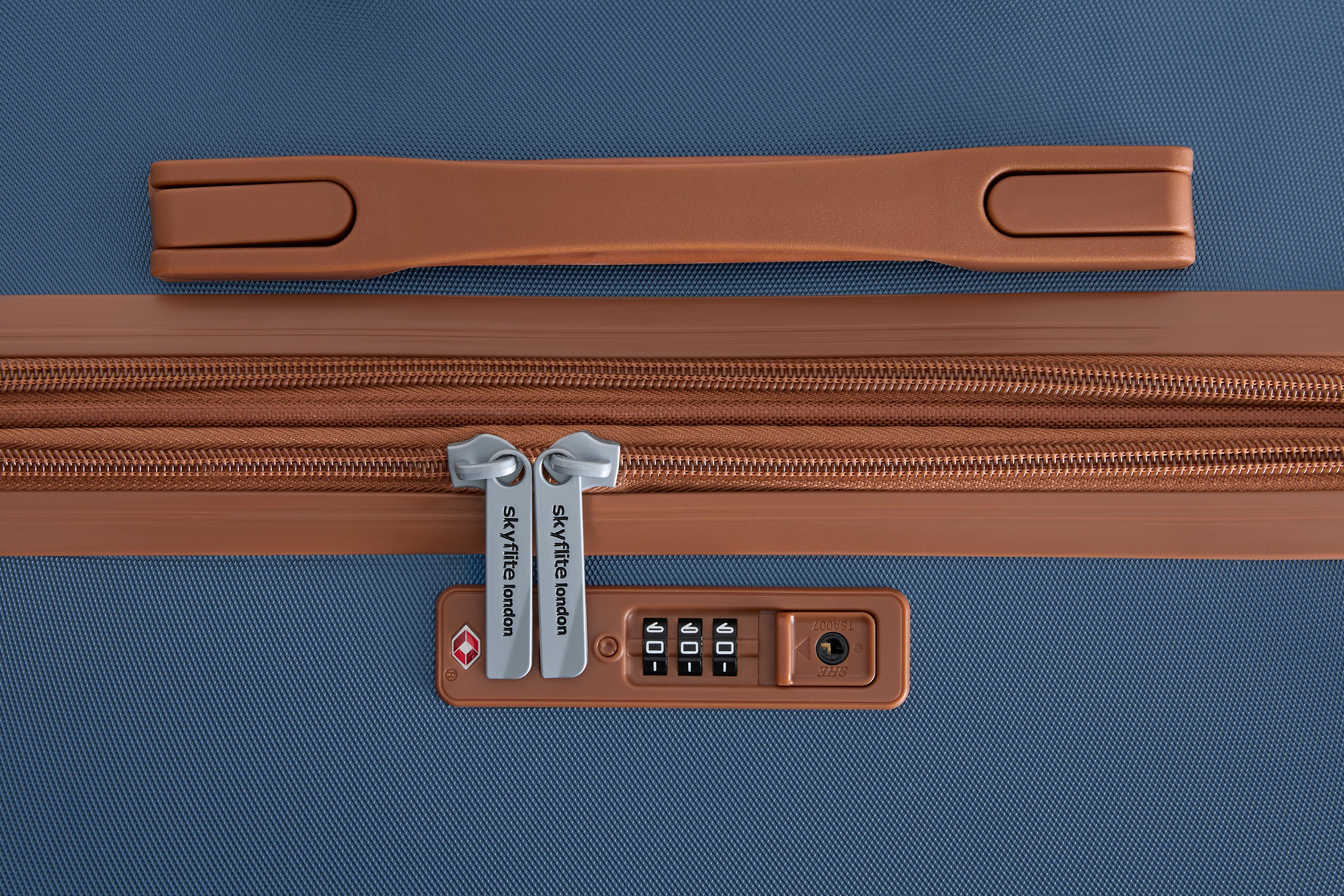 SKYFLITE Retro 3-Piece Trolley Case Set