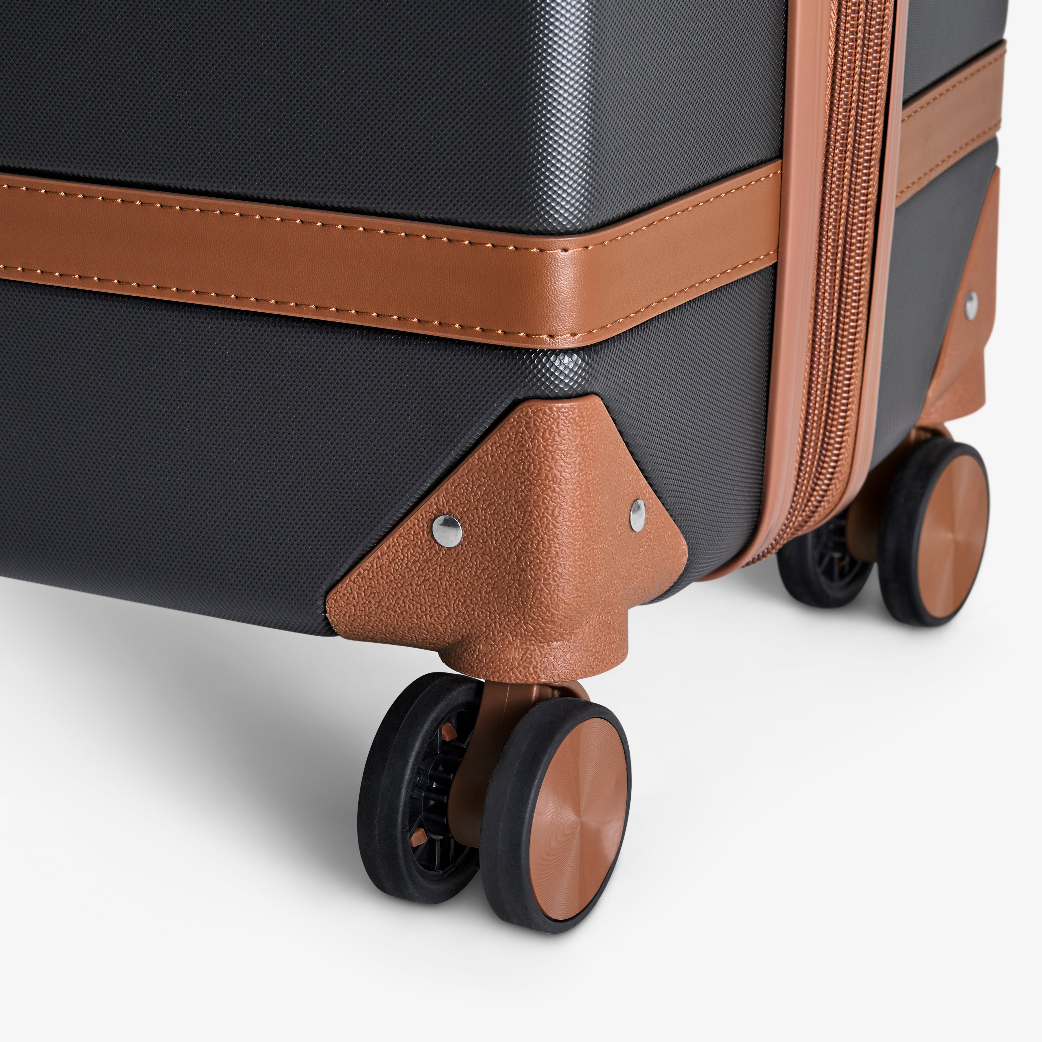 SKYFLITE Retro 3-Piece Trolley Case Set