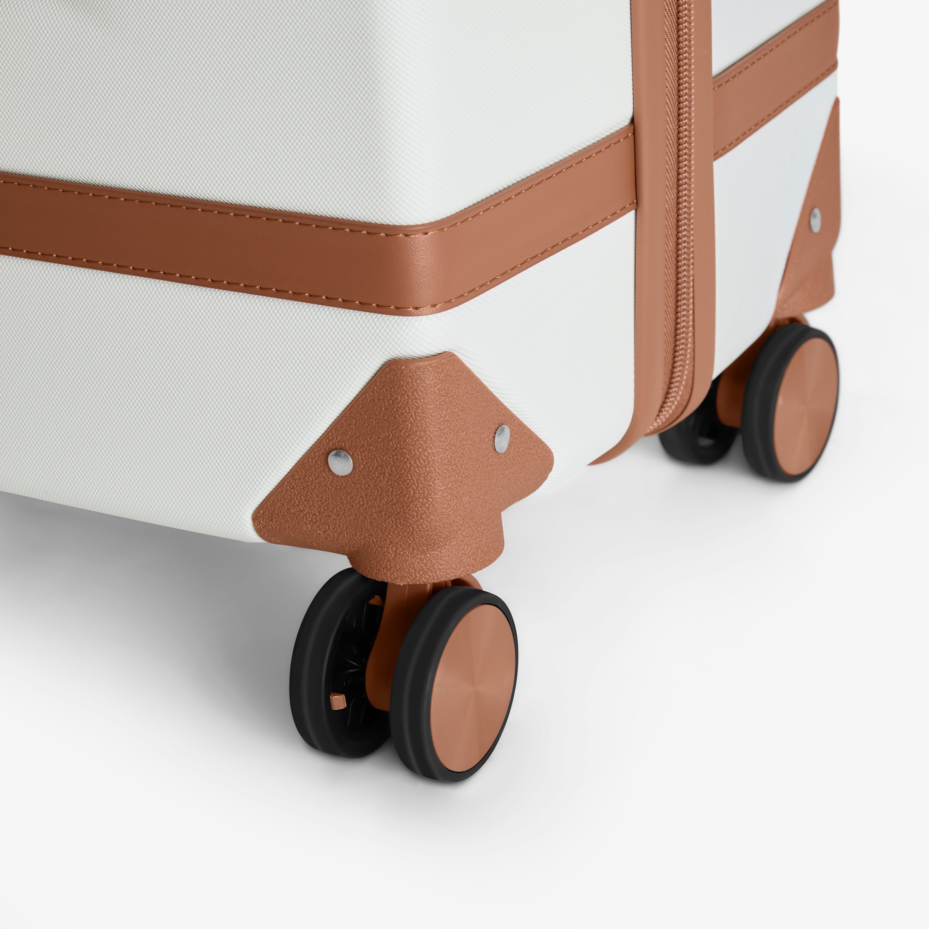 SKYFLITE Retro 55CM Trunk